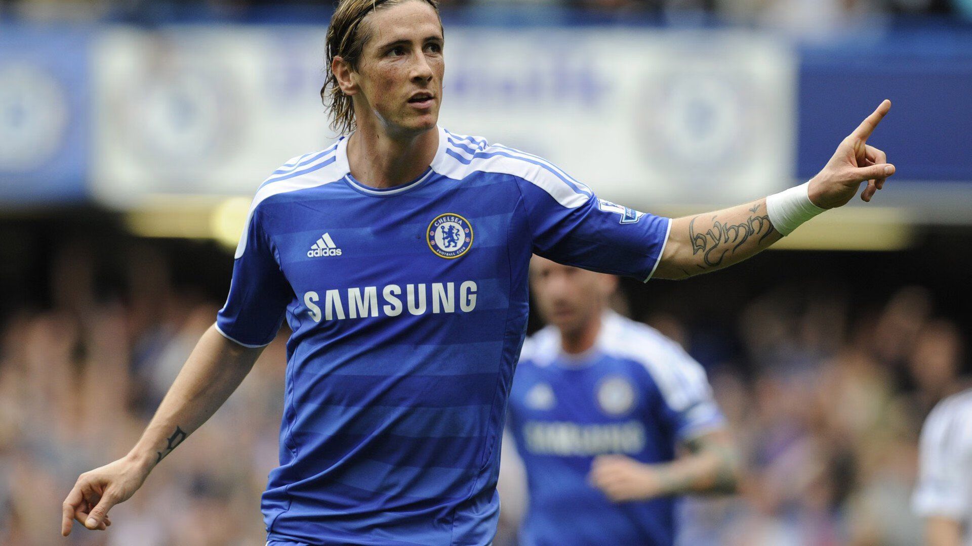 爱游戏登录入口-英超最后冲刺：激情澎湃，悬念迭起，英超收官